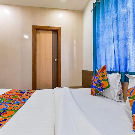 Fabexpress Relax Inn - Prahlad Nagar Sarkhej Exteriör bild